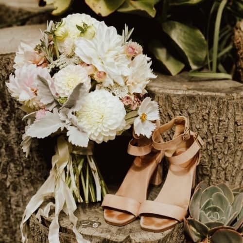 bridal bouquet w sandals